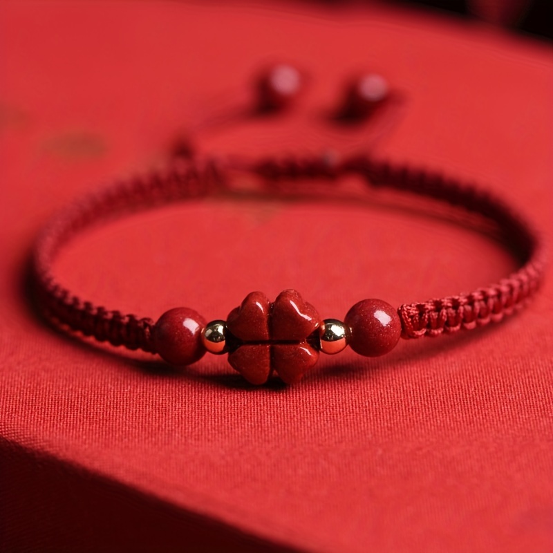 Braided Lucky Red Cord Bracele - Red Clover Flower recensie en prijs